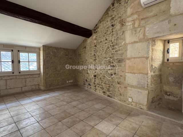 Location appartement 52.05 m², Nimes 30000 Gard