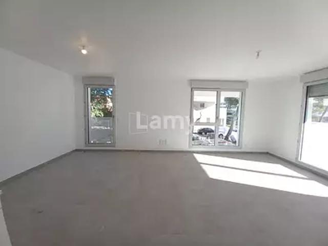 location appartement, 54.43 m² terrasse parking