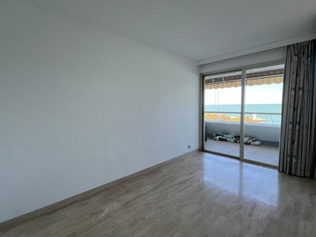 Location appartement, 54.15 m² T 2 à Villeneuve Loubet, 1 600 € | Orpi