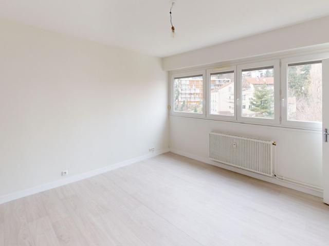 Location appartement, 54.34 m² T 2 à Saint Étienne, 540 €
