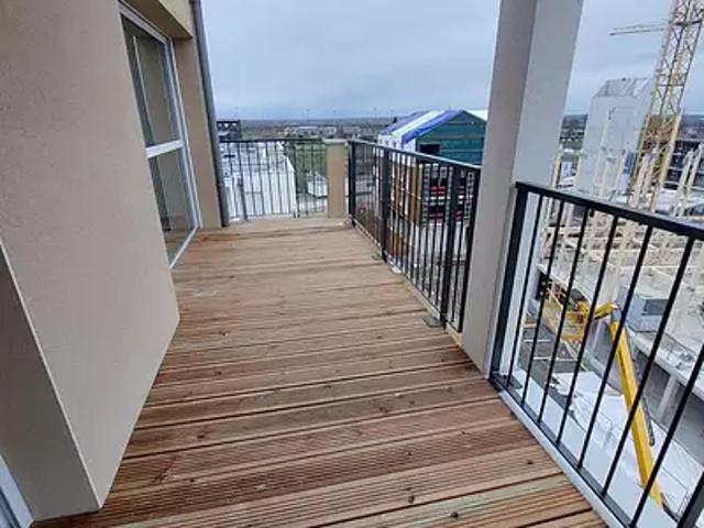 location appartement, 58.3 m² au dernier étage terrasse