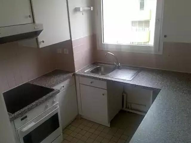 location appartement, 59.85 m² au dernier étage