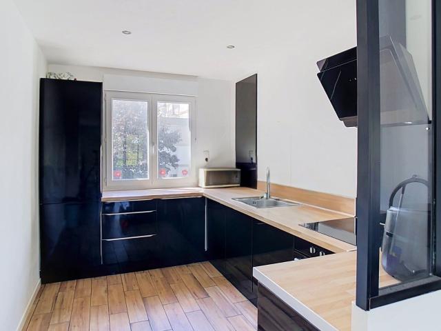 Location appartement, 59.04 m² T 3 à Brest, 670 €