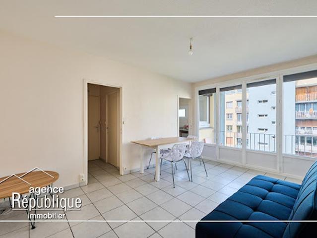 Location Appartement 5 pièces 65.94 m2 Dijon