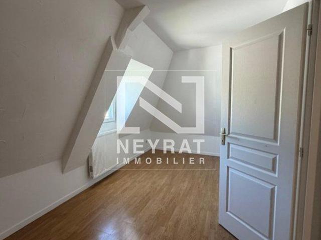Location Appartement 5 pièces 77m² CHALON SUR SAONE 71100