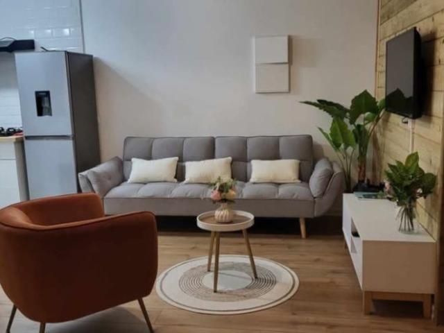 Location Appartement 5 pièces 74m² LA CHALOUPE 97416