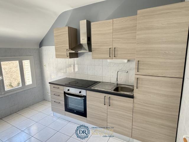 Location Appartement 5 pièces 75m² ORLEANS 45000