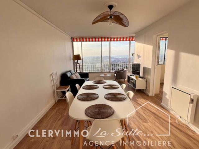 Location Appartement 5 pièces 83 m2 Marseille 9ème