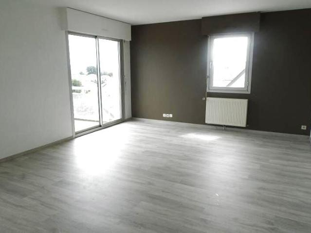 Location Appartement 5 pièces 83m² LA PRIMAUBE 12450