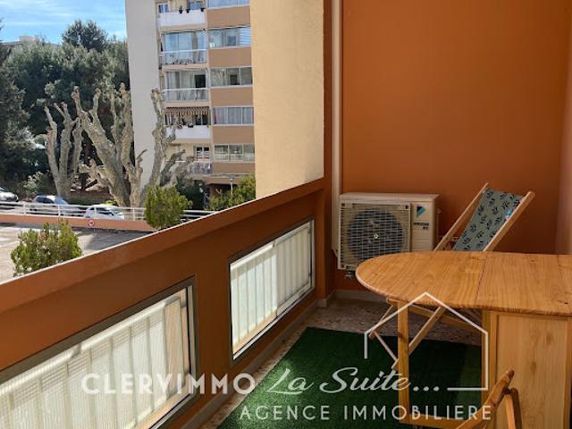 Location Appartement 5 pièces 85 m2 Marseille 11ème