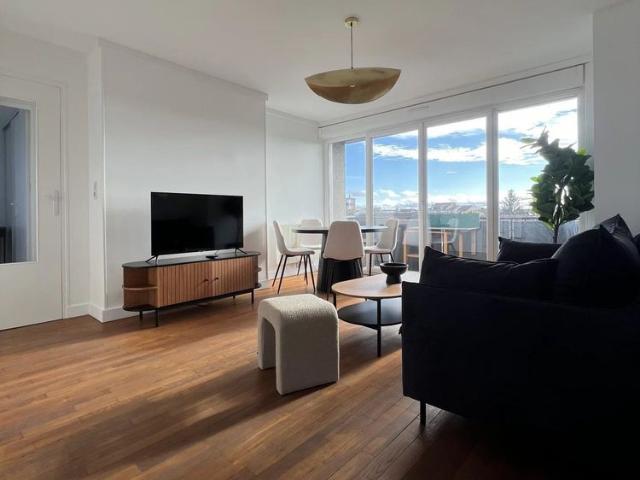 Location Appartement 5 pièces 86m² REIMS 51100
