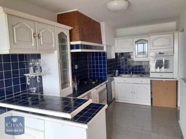 Location Appartement 5 pièces 88m² ISTRES 13800
