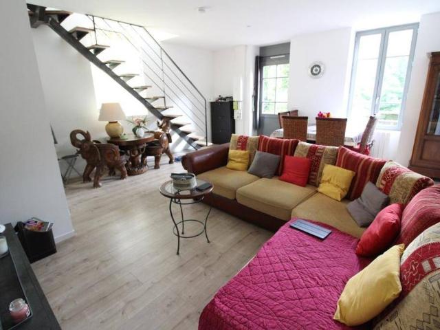 Location Appartement 5 pièces 89m²