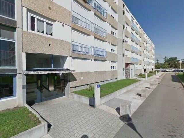 Location: Appartement 5 pièces 93 m2 – MONTBELIARD