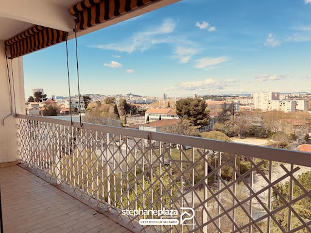 Location Appartement 5 pièces 91 m2 Marseille 10ème