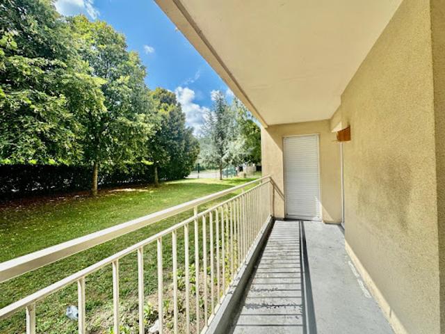 Location Appartement 5 pièces 92 m2 Saint Germain en Laye
