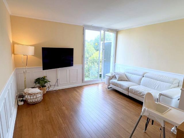 Location Appartement 5 pièces 92m²