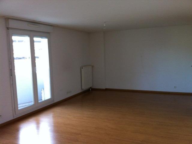 Location Appartement 5 pièces 97m² STRASBOURG 67100