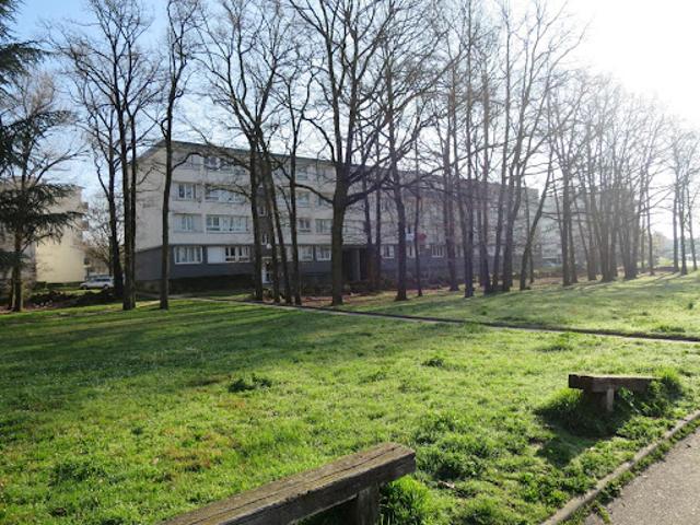 Location Appartement 5 pièces 94 m2 Saint Michel sur Orge