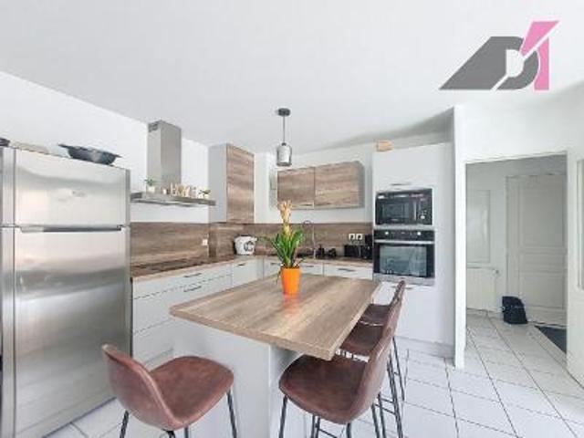 location appartement 5 pièces 95 m2 saone et loire 71850 990 €