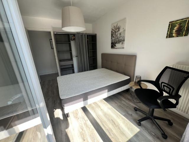 Location Appartement 5 pièces 96m² LANESTER 56600