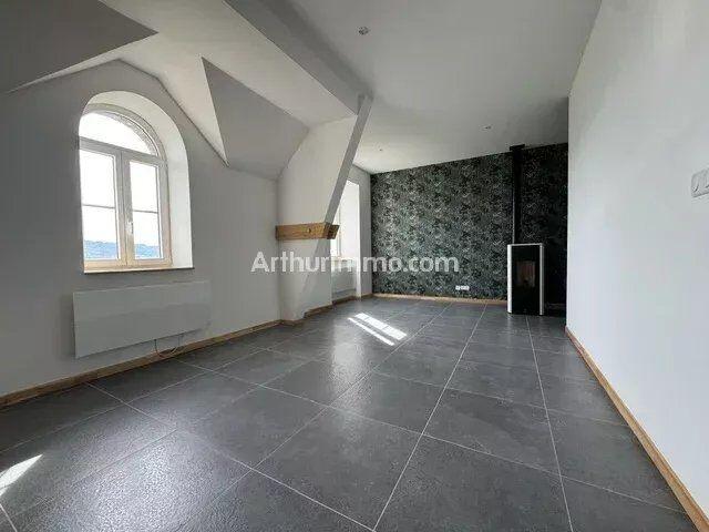 Location Appartement 5 pièces 98 m2 à Lons le Saunier