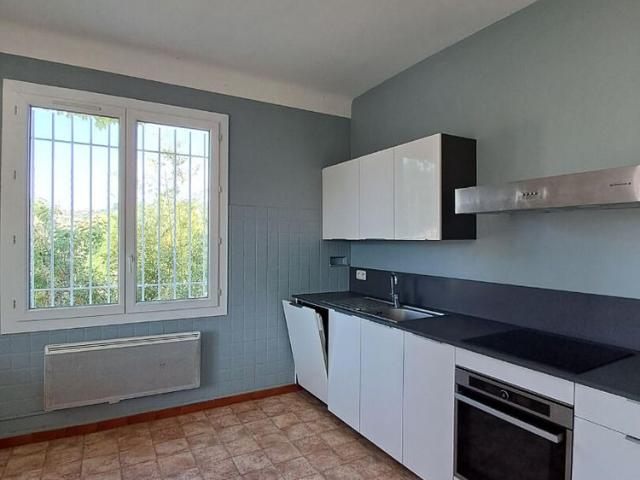 Location Appartement 5 pièces 98m²