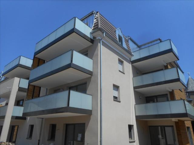 Location Appartement 5 pièces 98m²