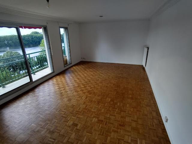 Location Appartement 5 pièces 99.81 m2 Nantes