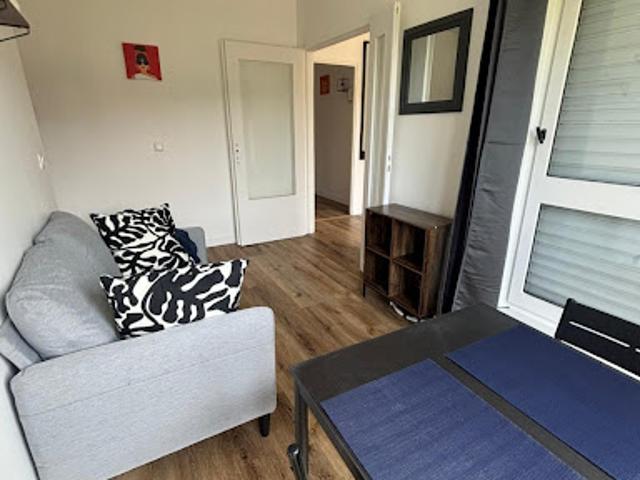 Location Appartement 5 pièces 99 m2 Évry Courcouronnes