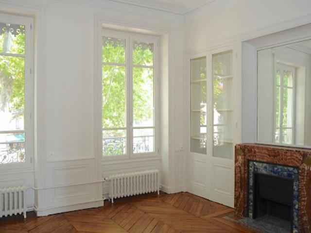 Location Appartement 5 pièces 99 m2 Lyon 4ème