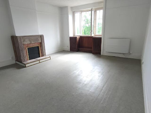 Location Appartement 5 pièces 100 m2 Nexon