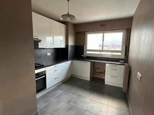 Location Appartement 5 pièces 103 m2 Lyon 3ème
