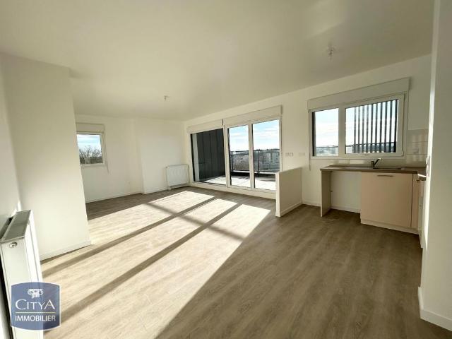 Location Appartement 5 pièces 103m² CAEN 14000