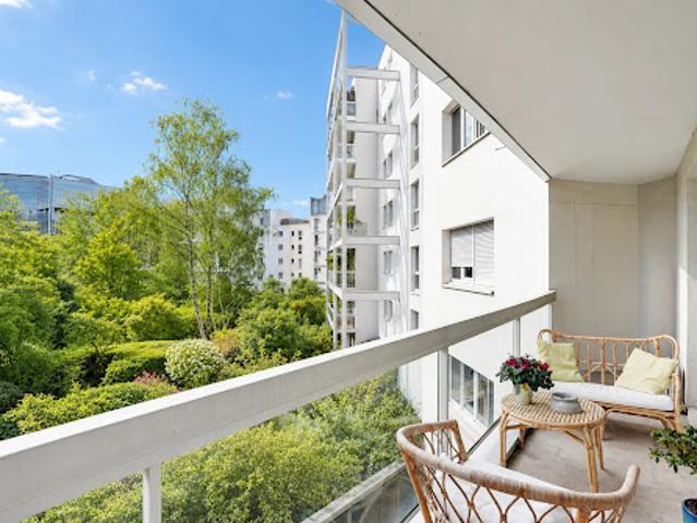 Location Appartement 5 pièces 104 m2 Levallois Perret