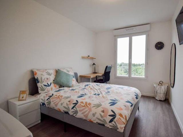 Location Appartement 5 pièces 105 m2 Le Blanc Mesnil