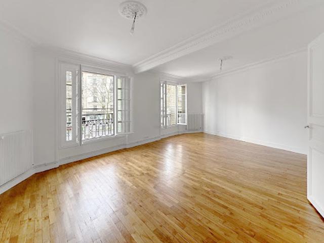 Location Appartement 5 pièces 105 m2 Paris 12ème