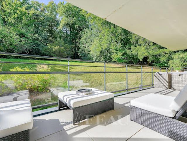 Location Appartement 5 pièces 107.34 m2 Ville d'Avray