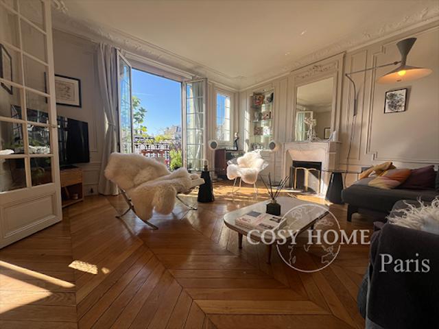 Location Appartement 5 pièces 107 m2 Paris 16ème