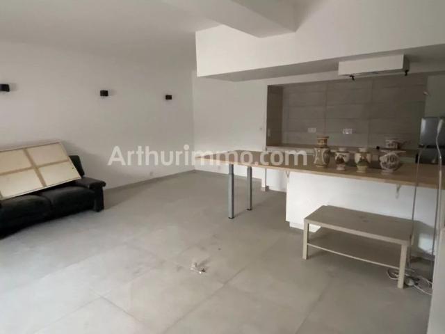 Location Appartement 5 pièces 109 m2 à Lestelle Bétharram