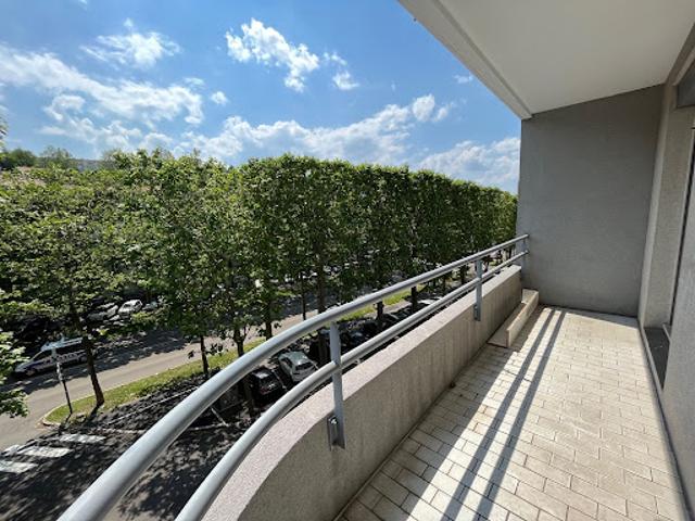 Location Appartement 5 pièces 109 m2 Saint Etienne