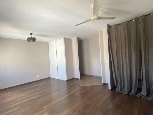 Location appartement 5 pièces 109 m² Romans sur Isère 26100