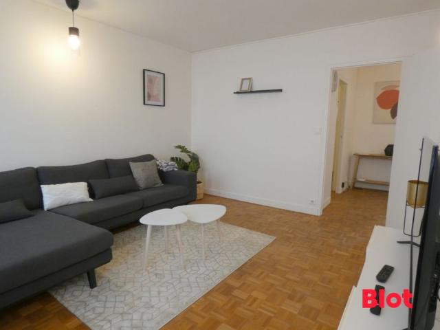 Location Appartement 5 pièces 109m² RENNES 35000