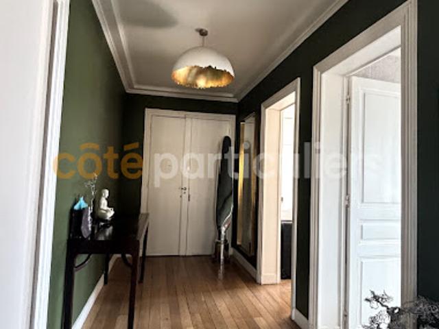 Location Appartement 5 pièces 110 m2 Neuilly sur Seine
