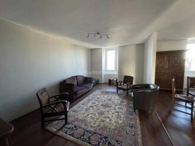 Location Appartement 5 pièces 111 m2 à Auray