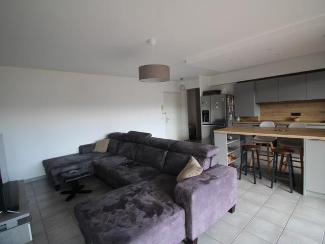 Location Appartement 5 pièces 111m² BAYONNE 64100