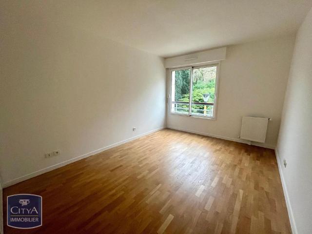 Location Appartement 5 pièces 111m² ISSY LES MOULINEAUX 92130