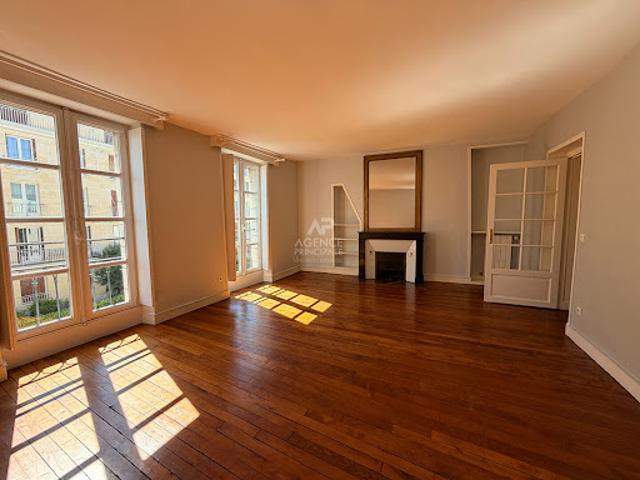 Location Appartement 5 pièces 112 m2 Saint Germain en Laye