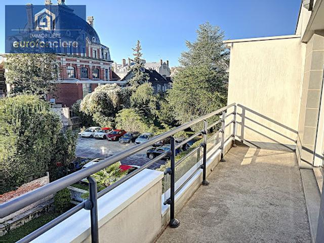 Location Appartement 5 pièces 112 m2 Troyes