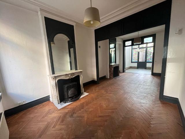Location Appartement 5 pièces 112m² LILLE 59000